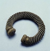 藏品(銀手鐲)的圖片