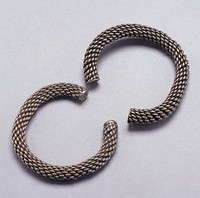 藏品(銀手鐲)的圖片