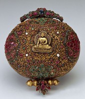 藏品(銀鎏金嵌七寶飾嘎嗚)的圖片