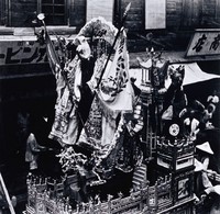 藏品(出巡)的圖片