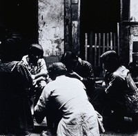 藏品(圍坐)的圖片