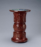 藏品(石灣仿銅器觚形瓶)的圖片