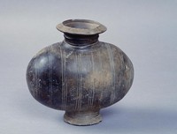 藏品(蛋形黑陶壺)的圖片