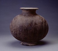 藏品(蛋形黑陶壺)的圖片