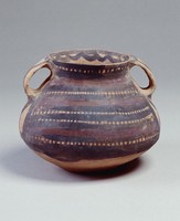 藏品(馬廠環帶小方格紋雙耳罐)的圖片