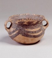 藏品(馬廠垂帳紋雙耳罐)的圖片