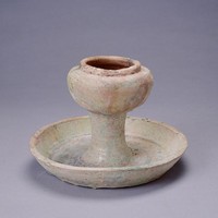 藏品(綠釉油燈)的圖片