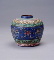 藏品(紫砂加彩團鶴紋罐)的圖片