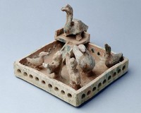 藏品(綠釉鴨圈)的圖片