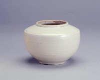 藏品(白釉罐)的圖片
