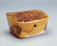 藏品(絞胎枕)的圖片