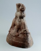 藏品(灰陶器座)的圖片