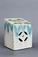 藏品(蔥白釉斜枕)的圖片