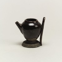 藏品(醬褐釉小壺)的圖片