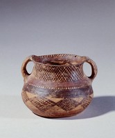 藏品(馬廠菱格網紋雙耳小罐)的圖片