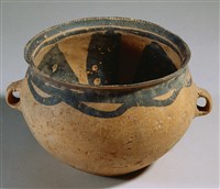 藏品(馬廠垂帶紋垂耳大口罐)的圖片
