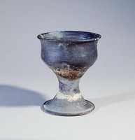 藏品(大汶口撇口灰陶豆)的圖片