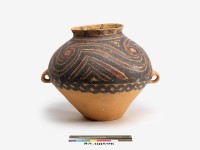 藏品(半山彩陶漩渦紋雙耳壺)的圖片