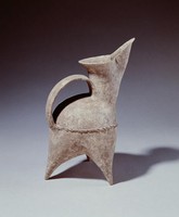 藏品(龍山文化白陶三足鬹)的圖片