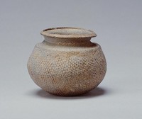 藏品(繩紋小陶罐)的圖片