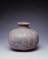 藏品(繭形灰陶壺)的圖片