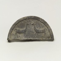 藏品(對鹿紋半月形瓦當)的圖片