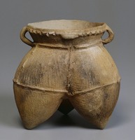 藏品(紅陶鬲)的圖片