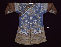 藏品(淺藍緞緙絲龍袍)的圖片