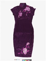 藏品(紫緞繡花短袖旗袍)的圖片