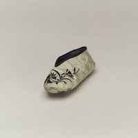 藏品(淡綠緞繡花軟底小鞋)的圖片