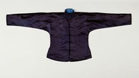 藏品(紫黑色素緞對襟馬褂)的圖片