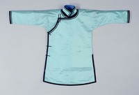 藏品(天青色素緞大襟少女襖)的圖片