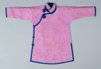 藏品(紫色提花緞大襟少女襖)的圖片