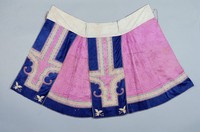 藏品(紫色提花緞馬面裙)的圖片