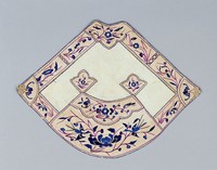 藏品(月白色素綢鳳凰牡丹紋肚兜)的圖片