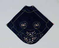 藏品(黑棉布布鹿紋肚兜)的圖片