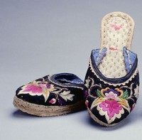 藏品(寶相花紋女拖鞋)的圖片
