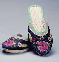 藏品(梅花紋女拖鞋)的圖片