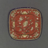 藏品(菊紋枕頭飾)的圖片