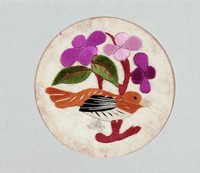 藏品(花鳥彩繡茶墊)的圖片