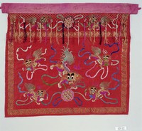 藏品(彩繡祥獅獻瑞桌裙)的圖片