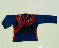 藏品(排灣族男子長袖短上衣)的圖片