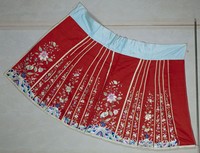 藏品(繡花裙)的圖片