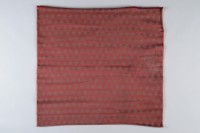 藏品(紅緞地炕墊)的圖片