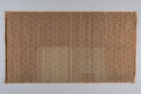 藏品(杏黃綢地桌面)的圖片