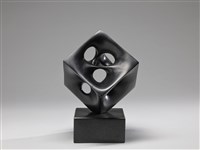 藏品(虛心正方形)的圖片