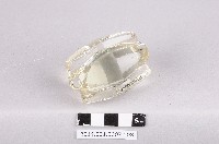 藏品(船用無線電天線絕緣配件)的圖片