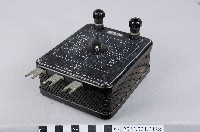 藏品(電流/電壓計)的圖片