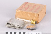 藏品(beta射線吸收光譜實驗吸收板與蓋格計數器)的圖片