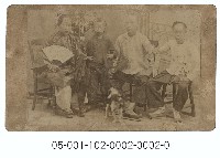 藏品(一家團樂)的圖片